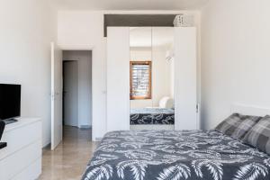 Febe Apartment 2 by Wonderful Italy