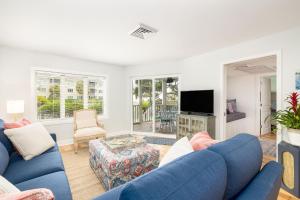 Port O Call C102 - Beachside Bliss