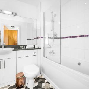 Stylish Apartment - City Centre - Parking Long Stays - Netflix 85CL