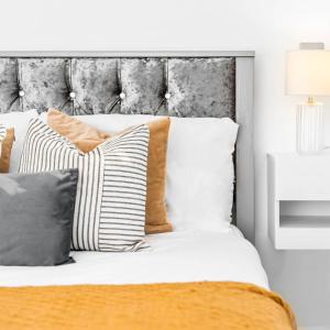 Stylish Apartment - City Centre - Parking Long Stays - Netflix 85CL