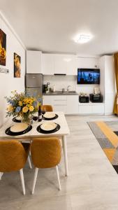 Havana Studio-Alezzi Nord 10 (piscina&loc parcare)