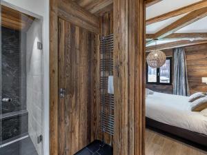 Appartement Centre Val dIsère - Sauna, Parking, WiFi - FR-1-567-26