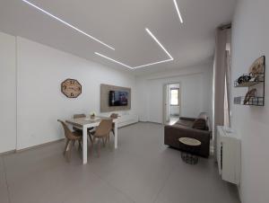-Garden Suite-5 min dal mare Wifi AC 4 posti letto