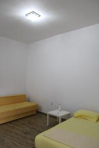 Kotor apartments, Ljuta