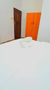 Molli Homes - Royale Modern 2BR Retreat in Mikocheni