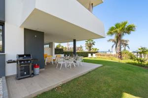 Elegant 3 Bedroom Home next to Santa Clara Golf