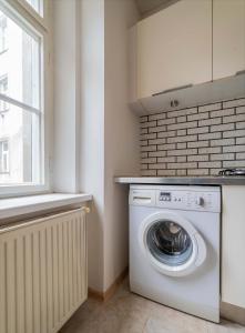 Budget Apt Inspired By Old Prague By Rentez