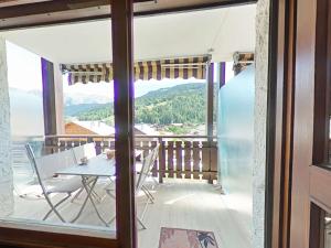 Studio 4 pers, centre village, proche commerces et pistes, TV incluse - FR-1-241-29