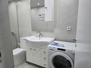 Cozy 50sqm house near to Agia Paraskevi Metro