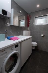 Apt with a large terrace and a beautiful view