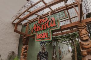Hostal Rosa Mística