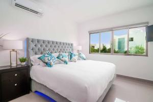 Private Pool - 4 Bedroom - 247 Security