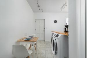Private 2 Storey Home with 3BR-2BA by Queen West