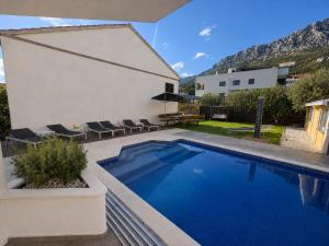 Villa Rocco - Apartment with pool fo 6-8 guests