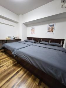 HK House
