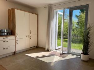 Pension Hirschburg Ferienhaus 12 - Ribnitz-Damgarten
