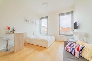 Smichov City Studio By Rentez