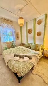 Olive Tree Oasis - Coastal Charm & Sea Views