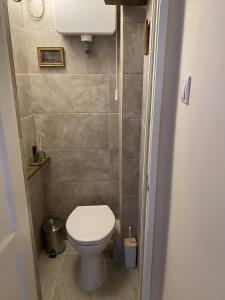 Macskakő Apartman