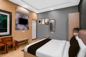Sandhya Paying Guest House and dormitory