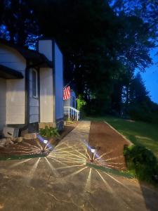 Spacious West Asheville Home- 4bed 3ba- MIL suite
