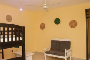 Lesoi Tulips Beach Apartments 4
