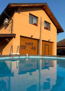 Luca Rooms