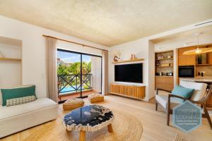 Corcovada Signature - Dream Lodging