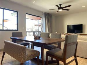 Apt with Private Terrace and Jacuzzi in Aldea Zama