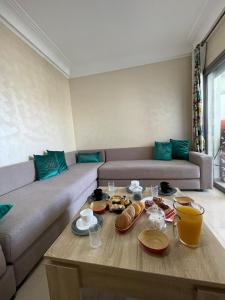 Design Apt Blanca Beach Private Beach and Pool