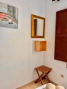 Apartamento con jardín, piscina y parking