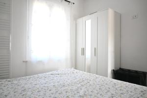 M473 - Marcelli, trilocale con posto auto e wifi