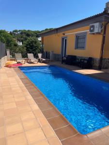 Maravillosa villa con piscina y barbacoa