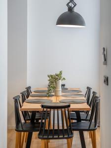 Old Town 4BR New High‑End Designer Residence