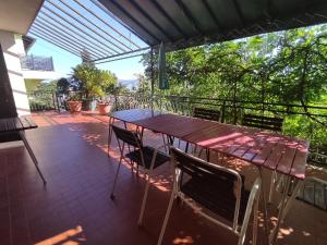 Very big cheap apartment for big families very close to Sea, 3Air-Conditiners