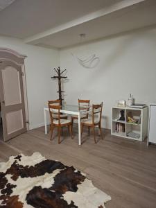 Villa Lu alloggio Ortensia con piscina