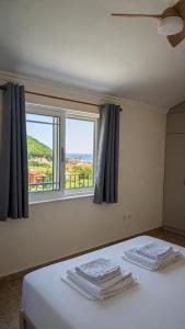 Villa Vania Gardenos Sea View