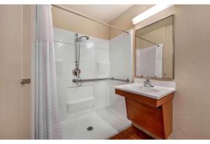 Motel 6 Suites El Paso East Texas