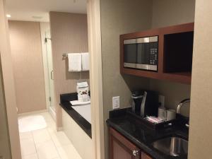 Junior Suite room in Town & Country Inn and Suites