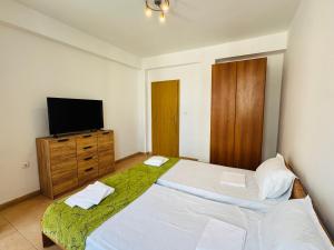 SUNNY HOUSE 206 One Bedroom Apartament