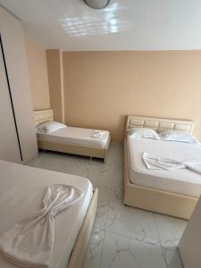 Brand New Beach Apartment 3