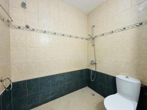 SUNNY HOUSE 302 Two Bedroom Apartament