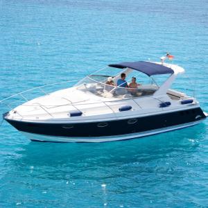 Exclusive experience at sea aboard a private yacht