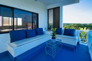 Villa Azure 2 Bedroom Villa with Private Pool