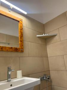 Vasiliki Palli Rooms