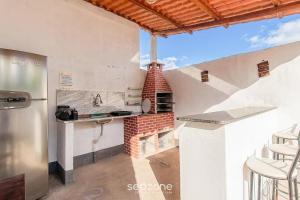 Casa em Cond. c churrasq. em Taperapuã CEU0001