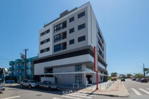 Apto climatizado em Canasvieiras RCQ0205