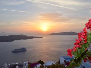 Villa Fegari Santorini Greece