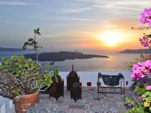 Villa Fegari Santorini Greece