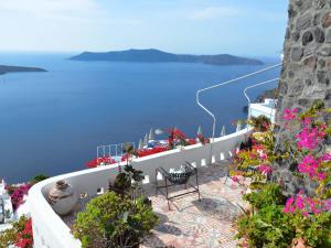 Villa Fegari Santorini Greece